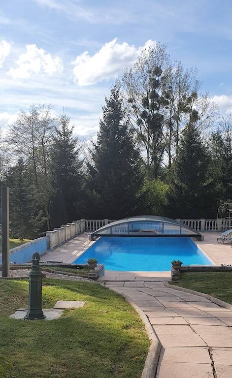Bed and breakfast  Courtonne-la-Meurdrac
