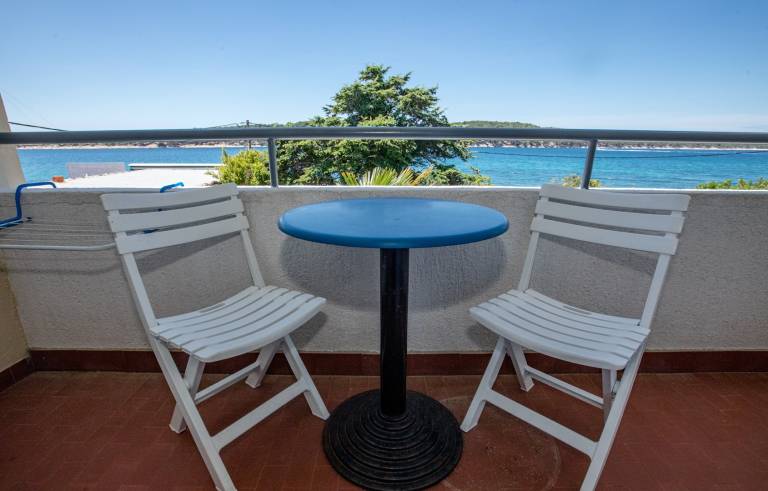 Dedicated room with fast internet, barbeque & garden | Sea view — photo 2