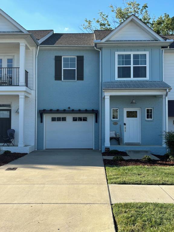 Condo Gallatin