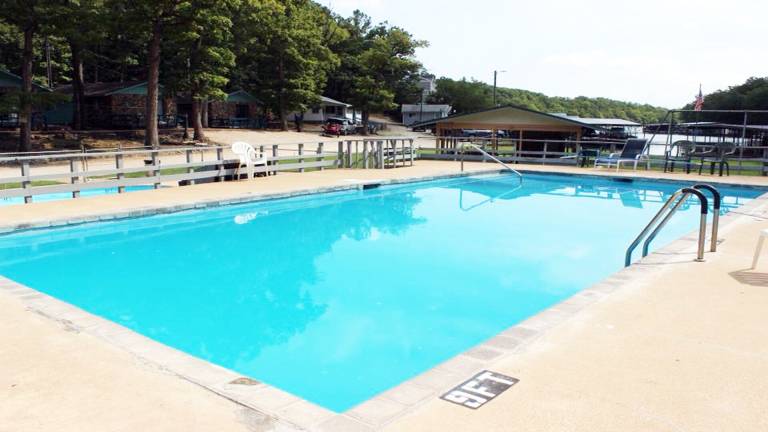 Cabin Lake Ozark