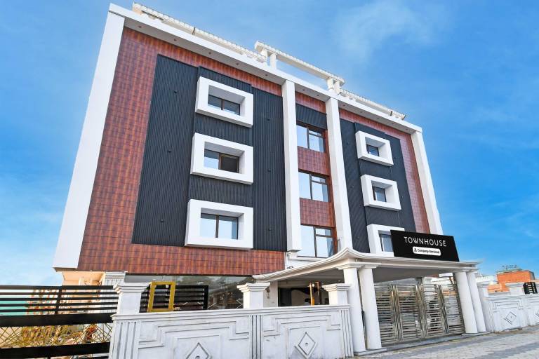 Super Townhouse Shree Jagannath Puri