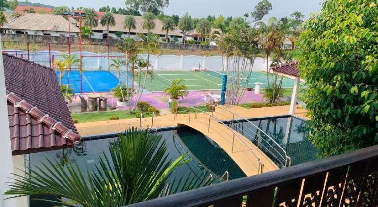 House with pool | Beach nearby | Pet-friendly — photo 4