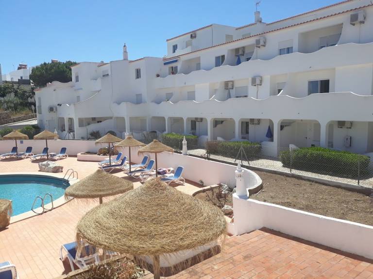 Aparthotel Salema