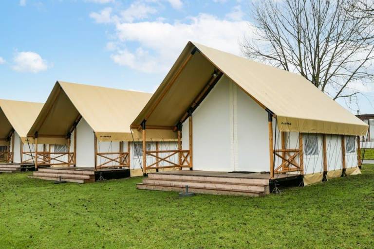 Glamping tent Luxury 6 in Nunspeet