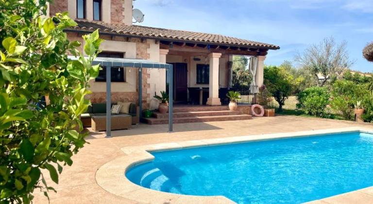 Fully equipped villa with patio, private pool & barbecue | Pets allowed — photo 3