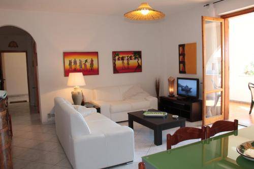Rental apartment with garden & terrace in Messina