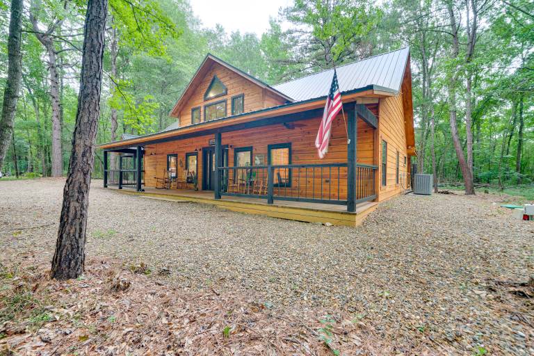 House Broken Bow