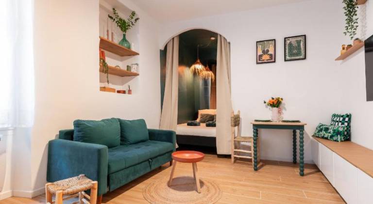 Holiday apartment with 1 room for 2 persons in La Valette-du-Var