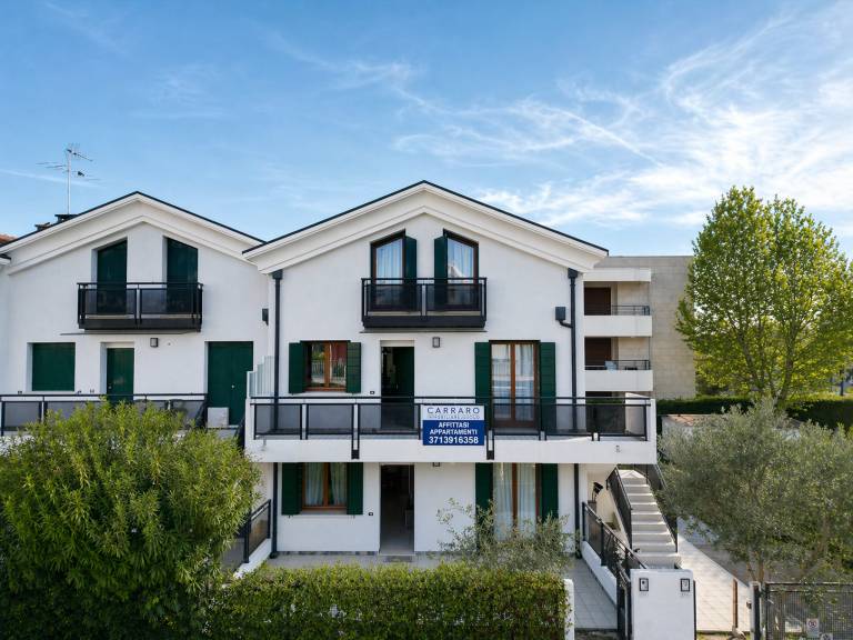 Lovely holiday apartment with yard | Close to the beach | Pet-friendly — photo 2