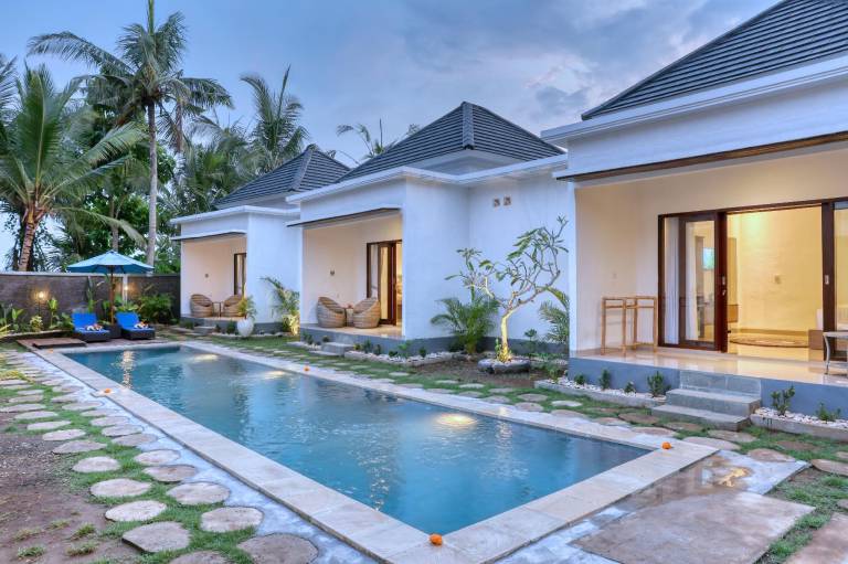 Kelingking Tatakan Bungalow in Penida Island