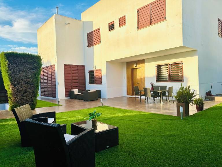 Chalet  Dos Hermanas