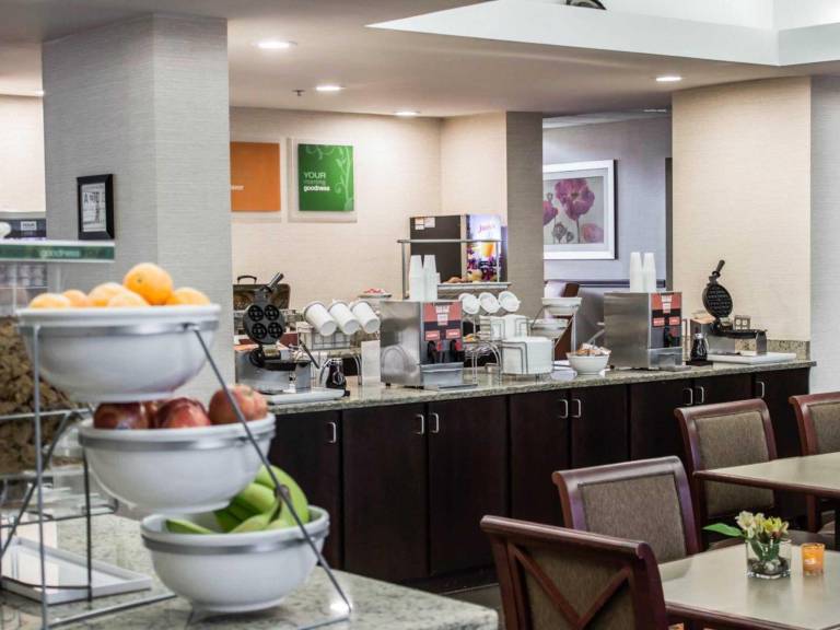 Quality Inn & Suites Pine Bluff — photo 5