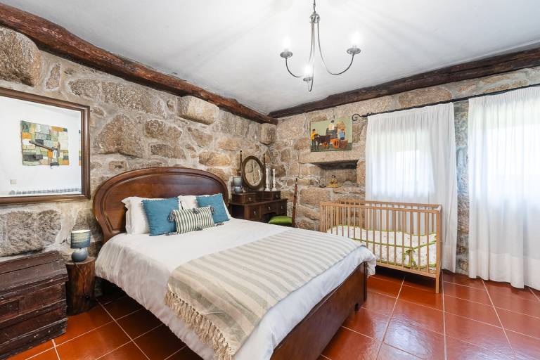 Family-oriented rental apartment with garden, pool & BBQ | Perfect for remote work | Pet-friendly — photo 3