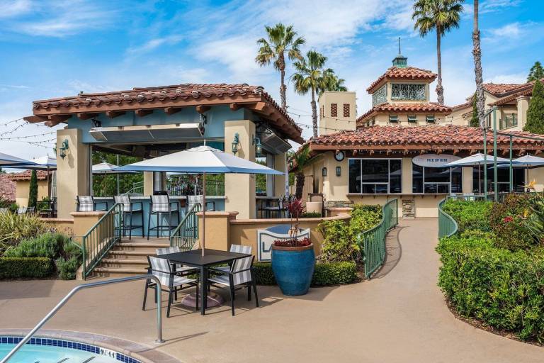 Resort  Huntington Beach