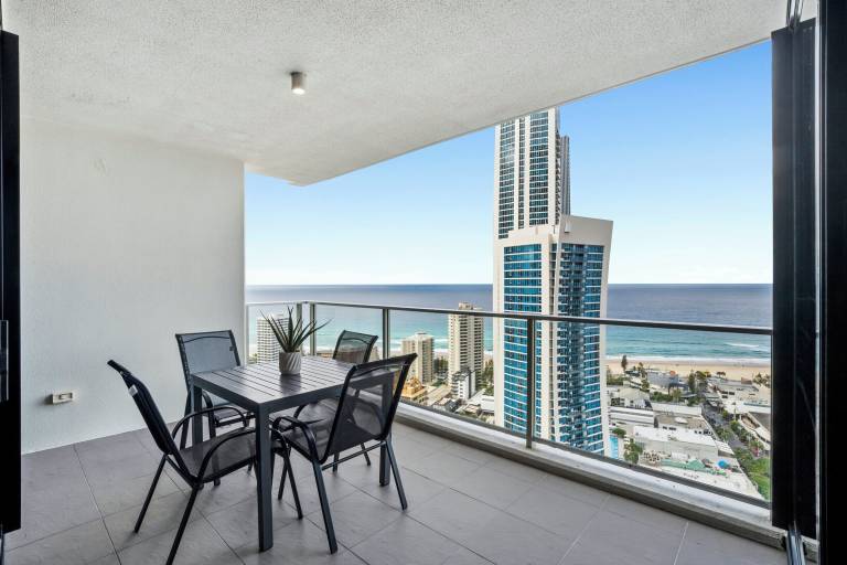 Apartment  Surfers Paradise