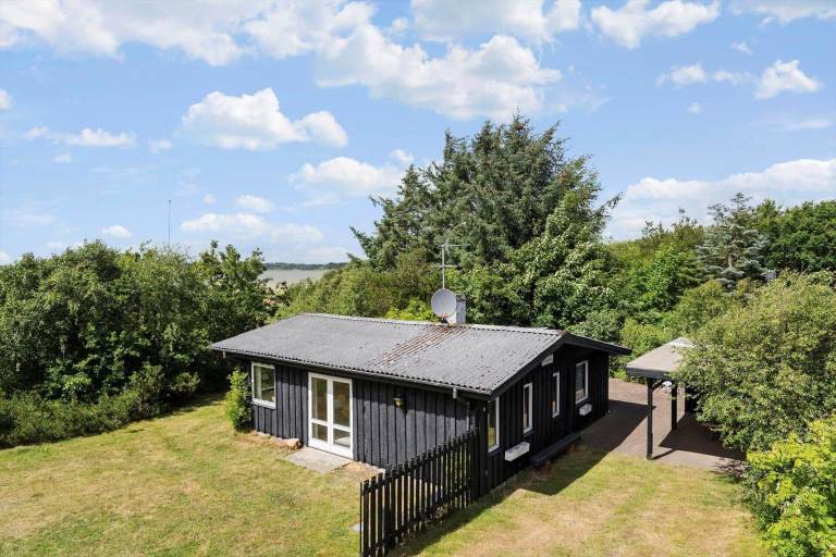 Ferienhaus  Lyngs