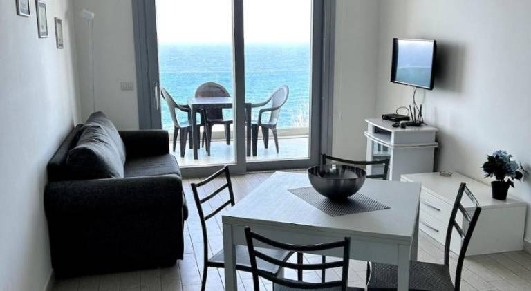 Rental apartment with pool in Castelsardo
