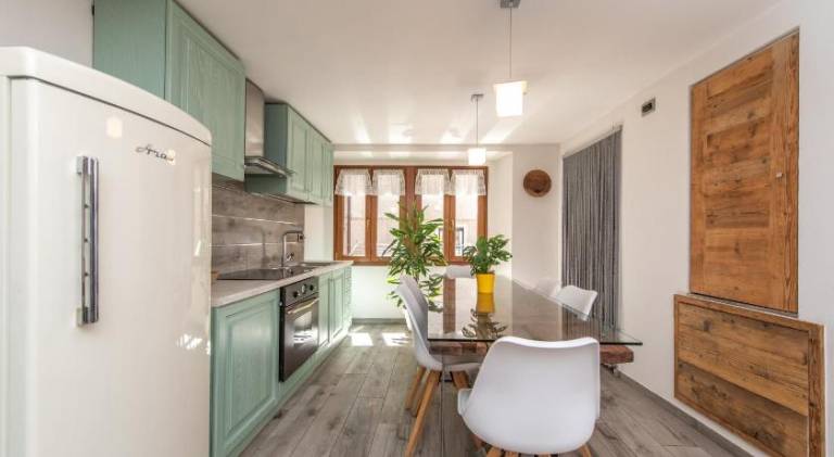 Rental apartment with 2 rooms for 6 persons — photo 2