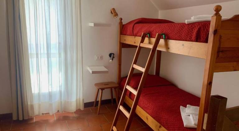 Serviced apartment with sauna, jacuzzi & terrace — photo 2