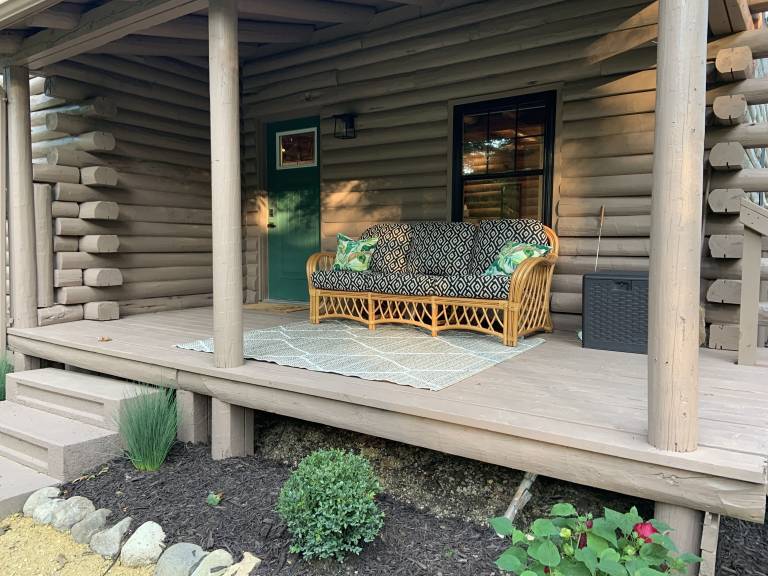 Cabin Delavan