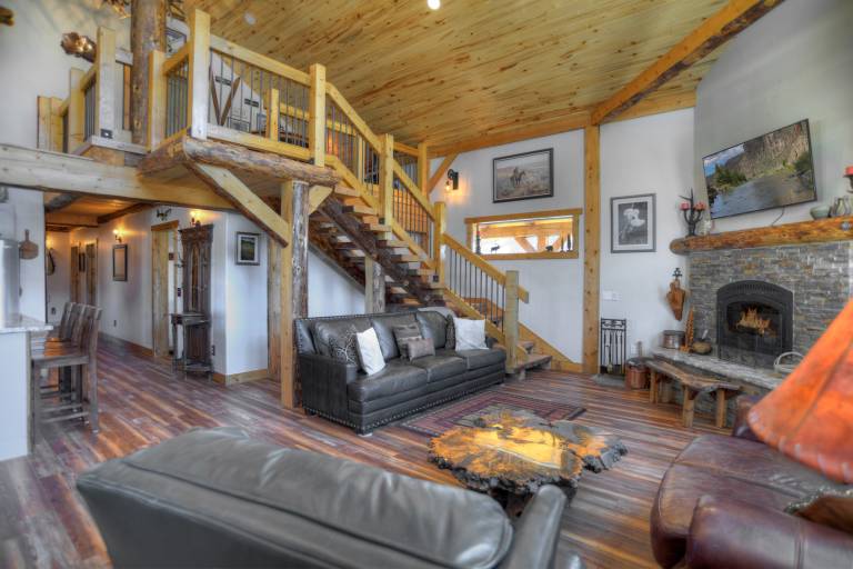 House  Creede