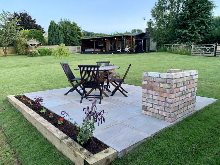 Pension  Greenham