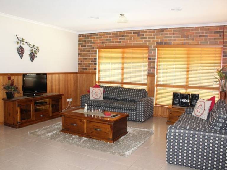 House Swan Hill