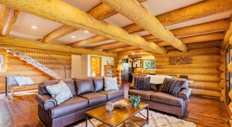House Sagle