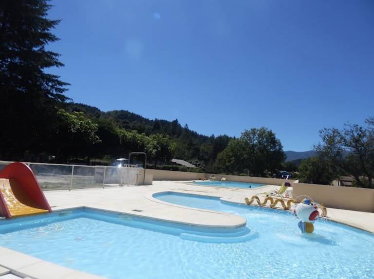 Camping Jaujac