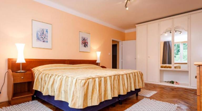 Holiday apartment | Suitable for remote work | Pets are welcome in Karlovy Vary