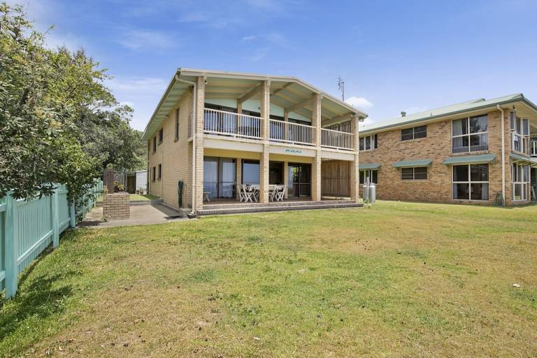 Apartment Point Lookout