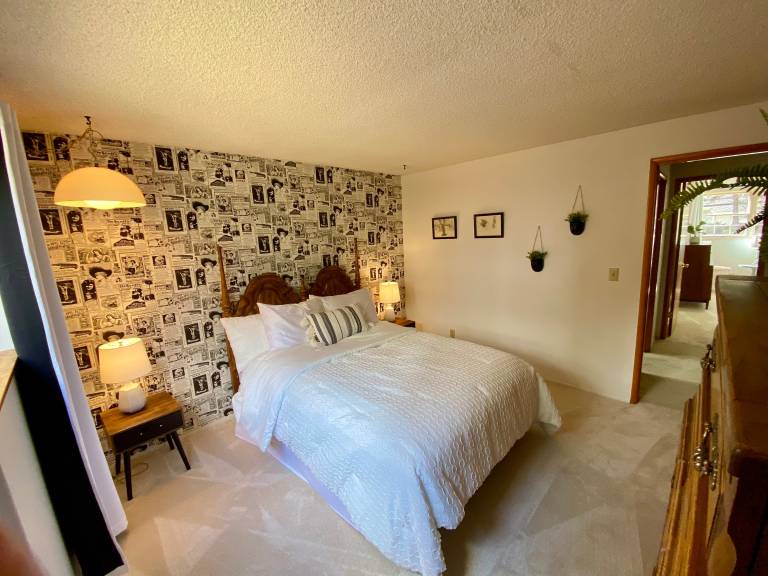 Child-friendly lovely vacation home with BBQ, terrace & yard | Pets allowed — photo 3