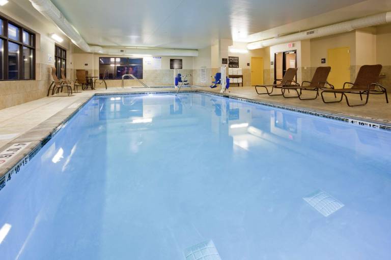 Hampton Inn & Suites Minneapolis West/Minnetonka — photo 3