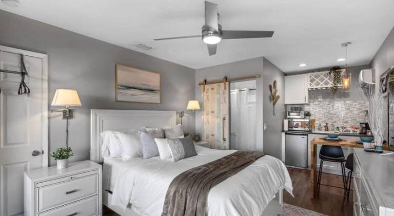 TilahStays 10 min to Beach and Nightlife in Fort Lauderdale, FL