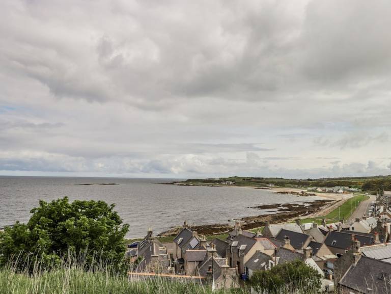 Cottage  Buckie