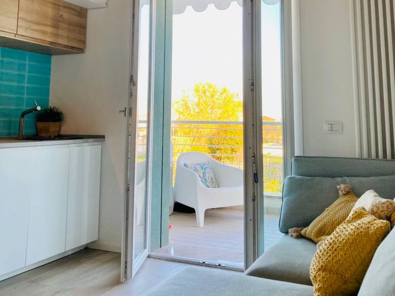 Family-friendly wonderful holiday apartment with patio | Close to the beach | Pet-friendly — photo 2