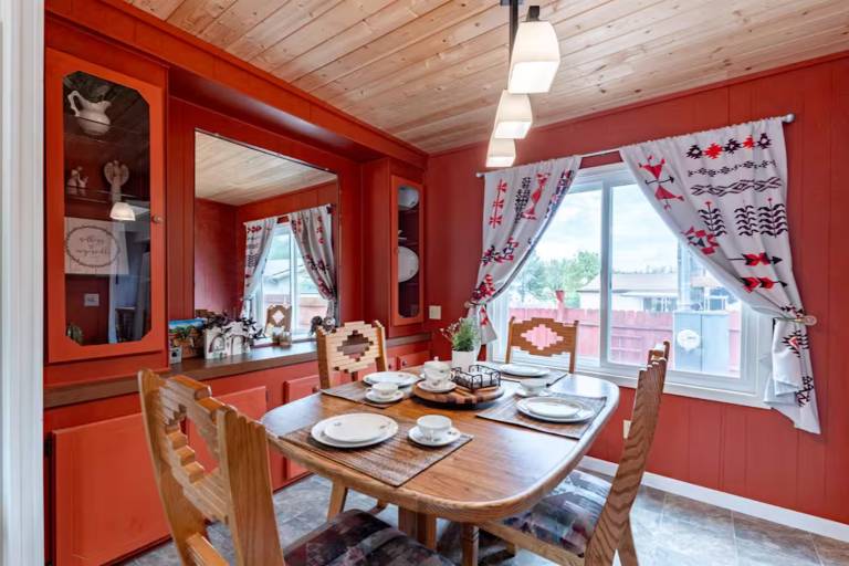 Child-friendly vacation home with BBQ | Mountain view | Suitable for remote work | Pet-friendly — photo 4