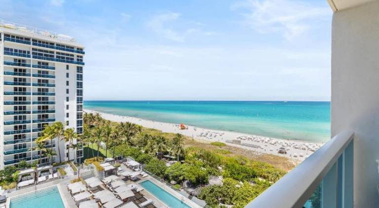Luxury Oceanfront Residence at Roney Condos 1 Hotel South Beach — photo 4