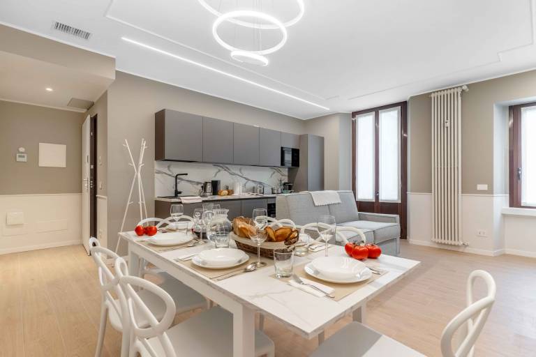 Rental apartment | Close to Milano Centrale railway station | City view — photo 5