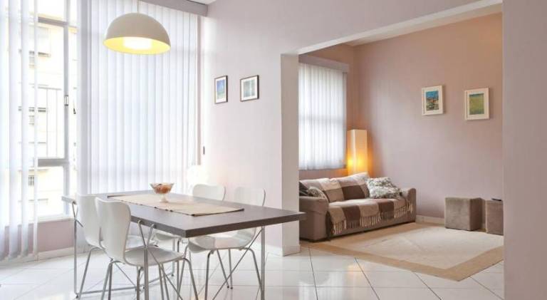 Rental apartment with 2 rooms for 6 persons in Leme