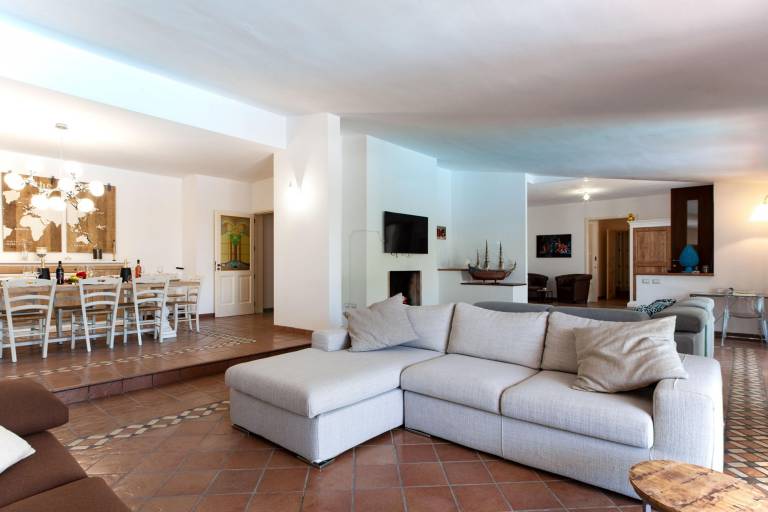 Villa  Collepasso