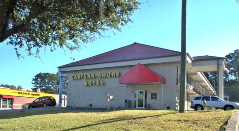 Eastern Shore Motel in Daphne, AL