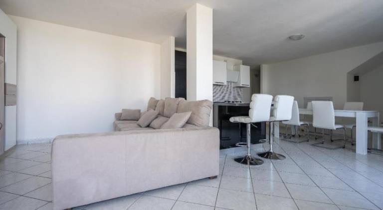Rental apartment with 2 rooms for 4 persons — photo 2