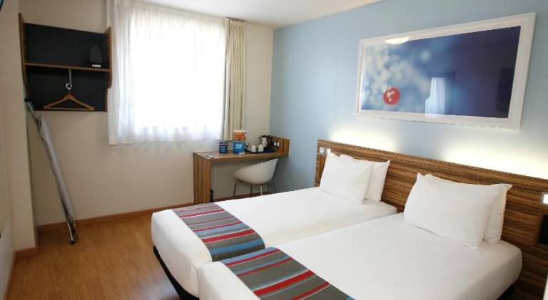 Travelodge Valencia Aeropuerto — photo 2