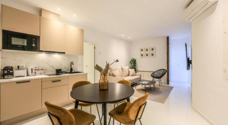 Apartment with 2 rooms for 4 persons — photo 2