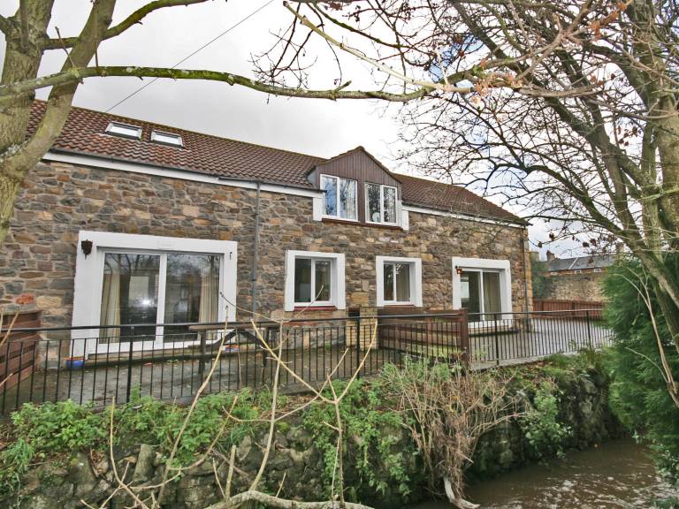 Bluebell Farm Cottages - Lindisfarne Cottage in Belford