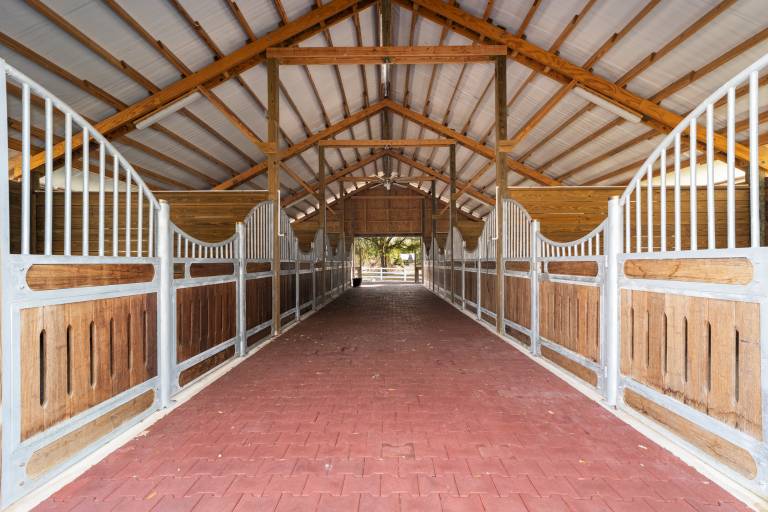 Children-friendly lovely vacation home with BBQ | Pet-friendly — photo 2
