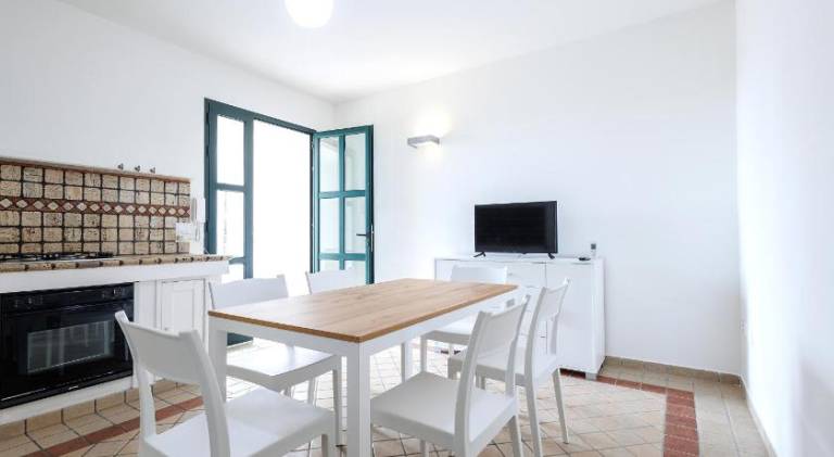 Charming rental apartment | Close to the beach | Pet-friendly in Porto Cesareo