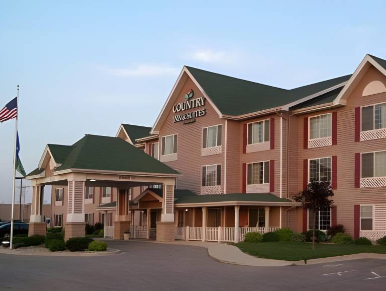 Country Inn & Suites by Radisson, Albert Lea - Austin in Albert Lea, MN