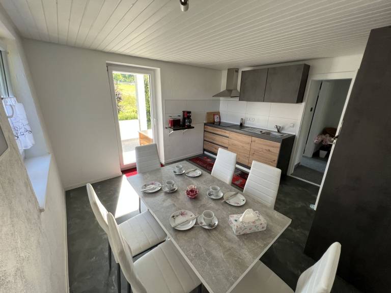 Apartment 'Ferienwohnung Südlicht' with Private Terrace, Shared Garden and Wi-Fi — photo 4